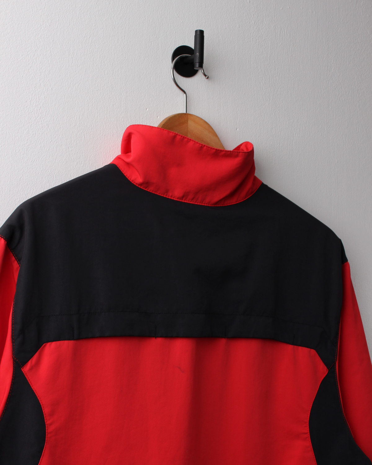 00s Nike Red & Black Short Sleeve Windbreaker (M)