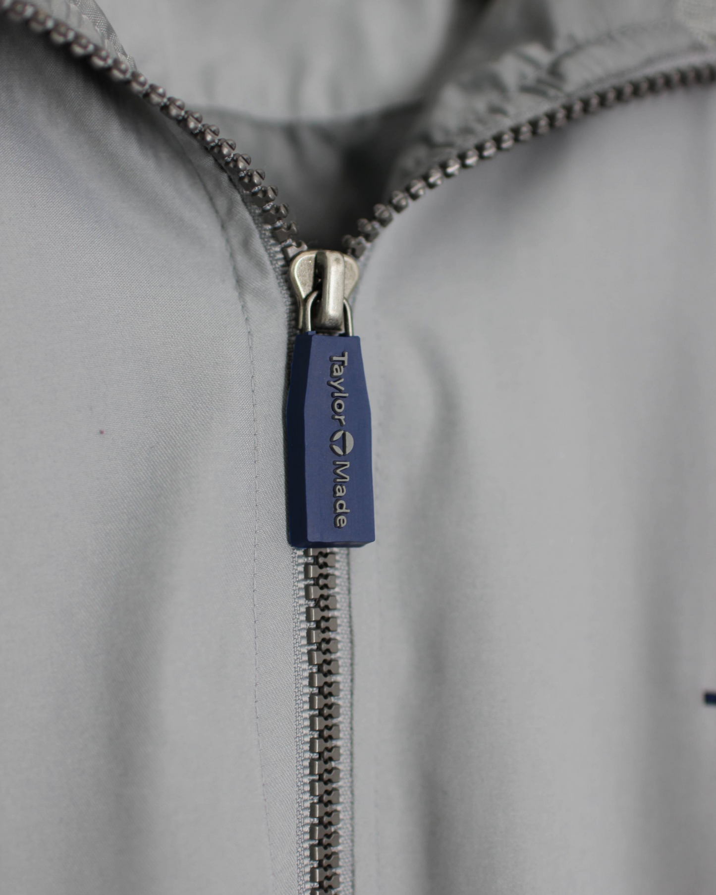 90s TaylorMade Grey/Blue Quarter Zip Jacket (M)