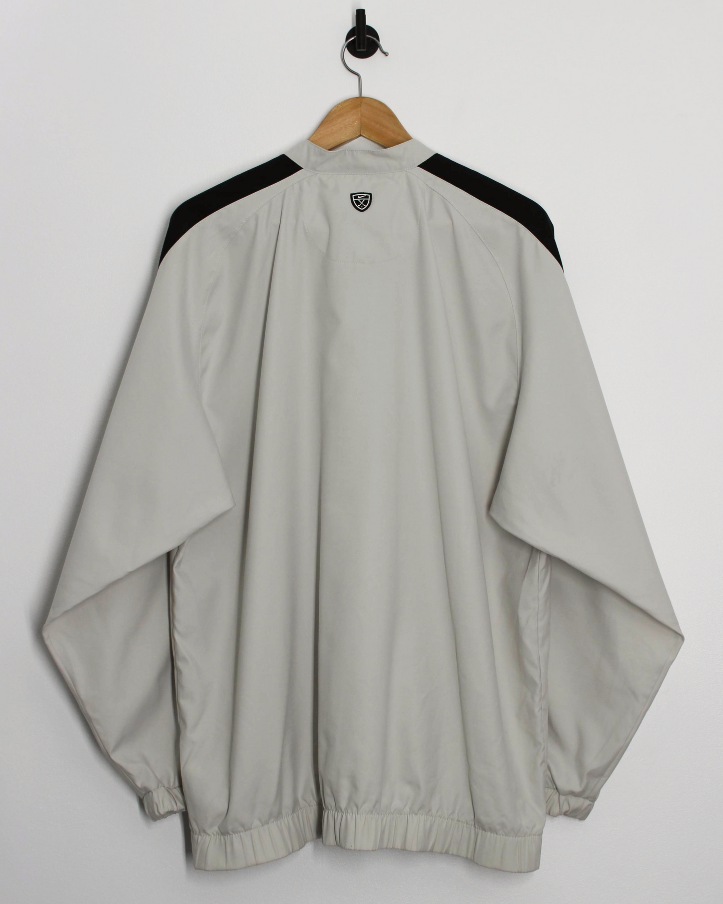00s Nike Shield Logo Cream/Black Lightweight Windbreaker (L)
