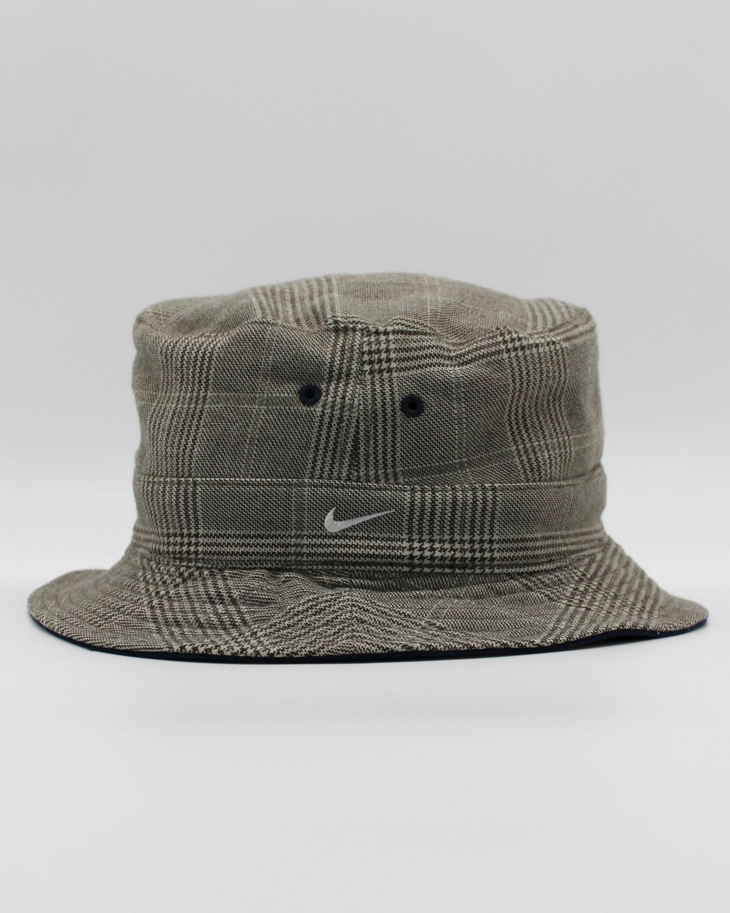 90s Nike Reversible Plaid/Navy Bucket Hat