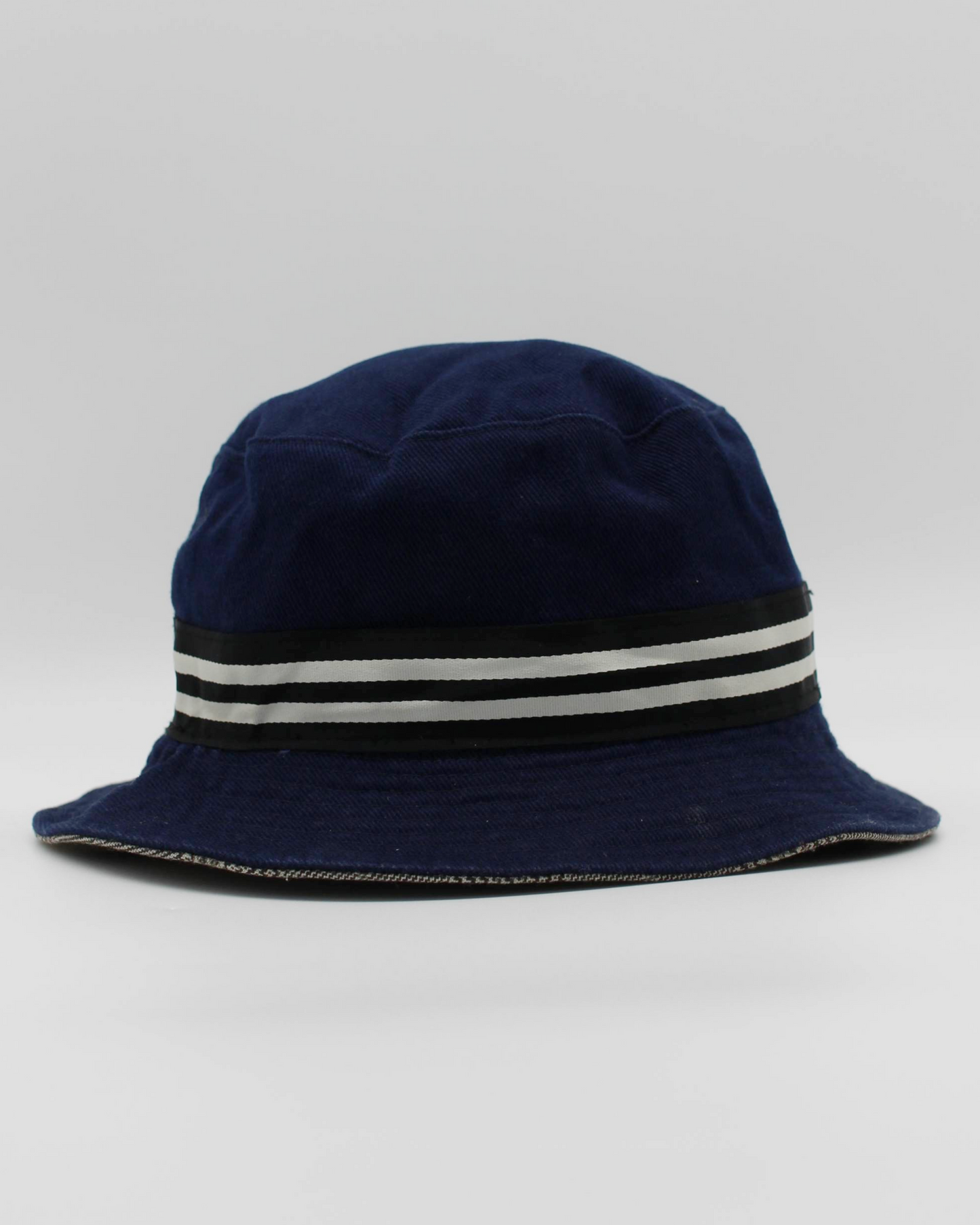 90s Nike Reversible Plaid/Navy Bucket Hat
