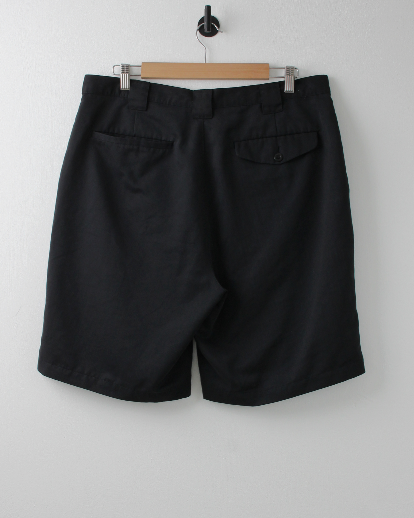 00s Nike Black Golf Shorts (36W)