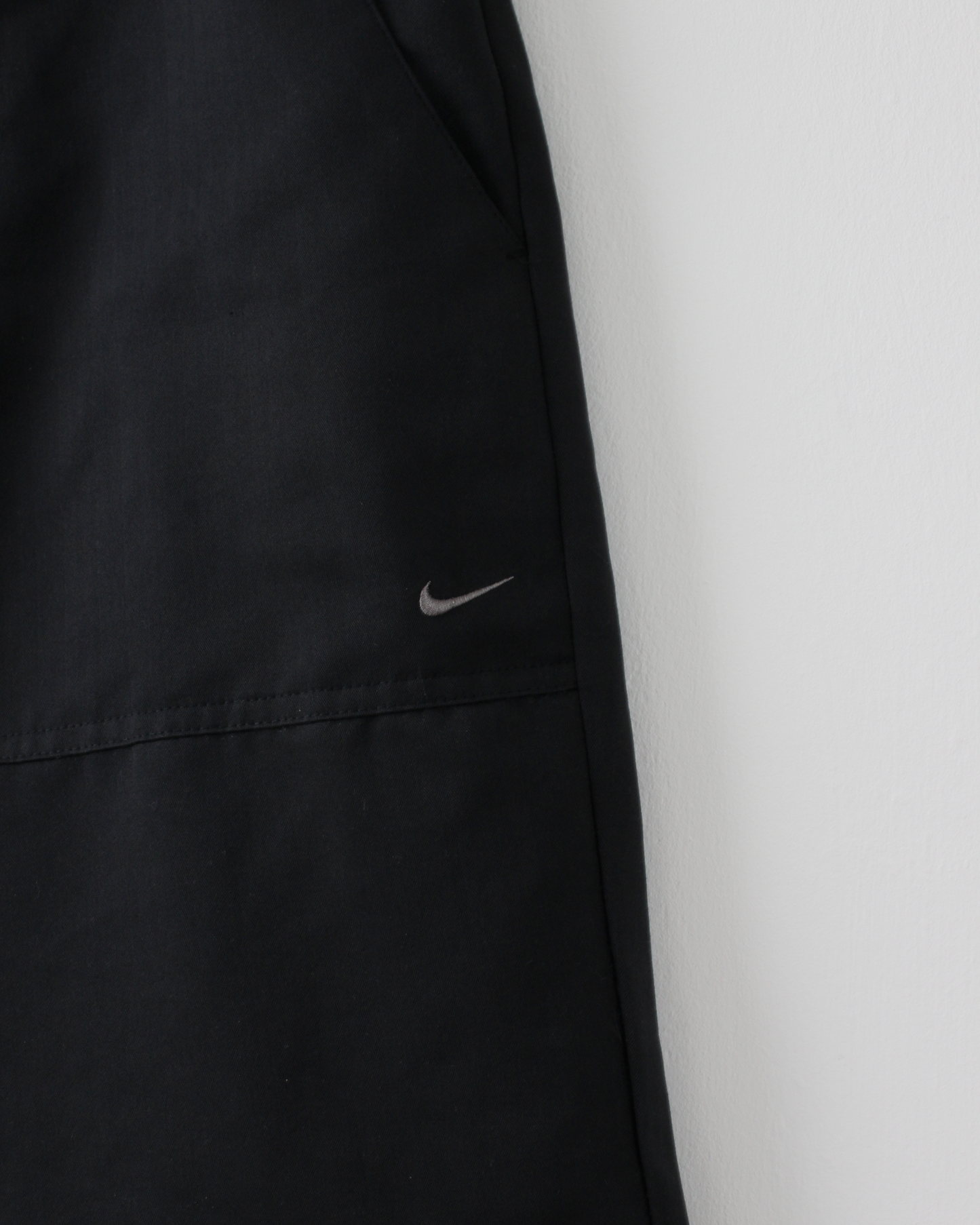 00s Nike Black Golf Shorts (36W)