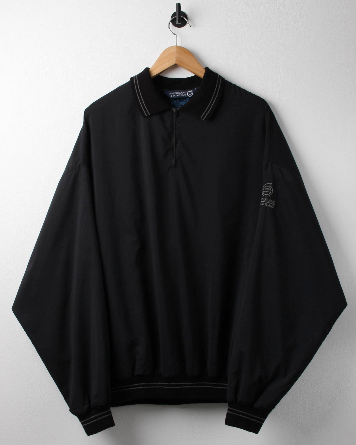 90s Sunderland Of Scotland Black Quarter Zip Collared Windbreaker (L)