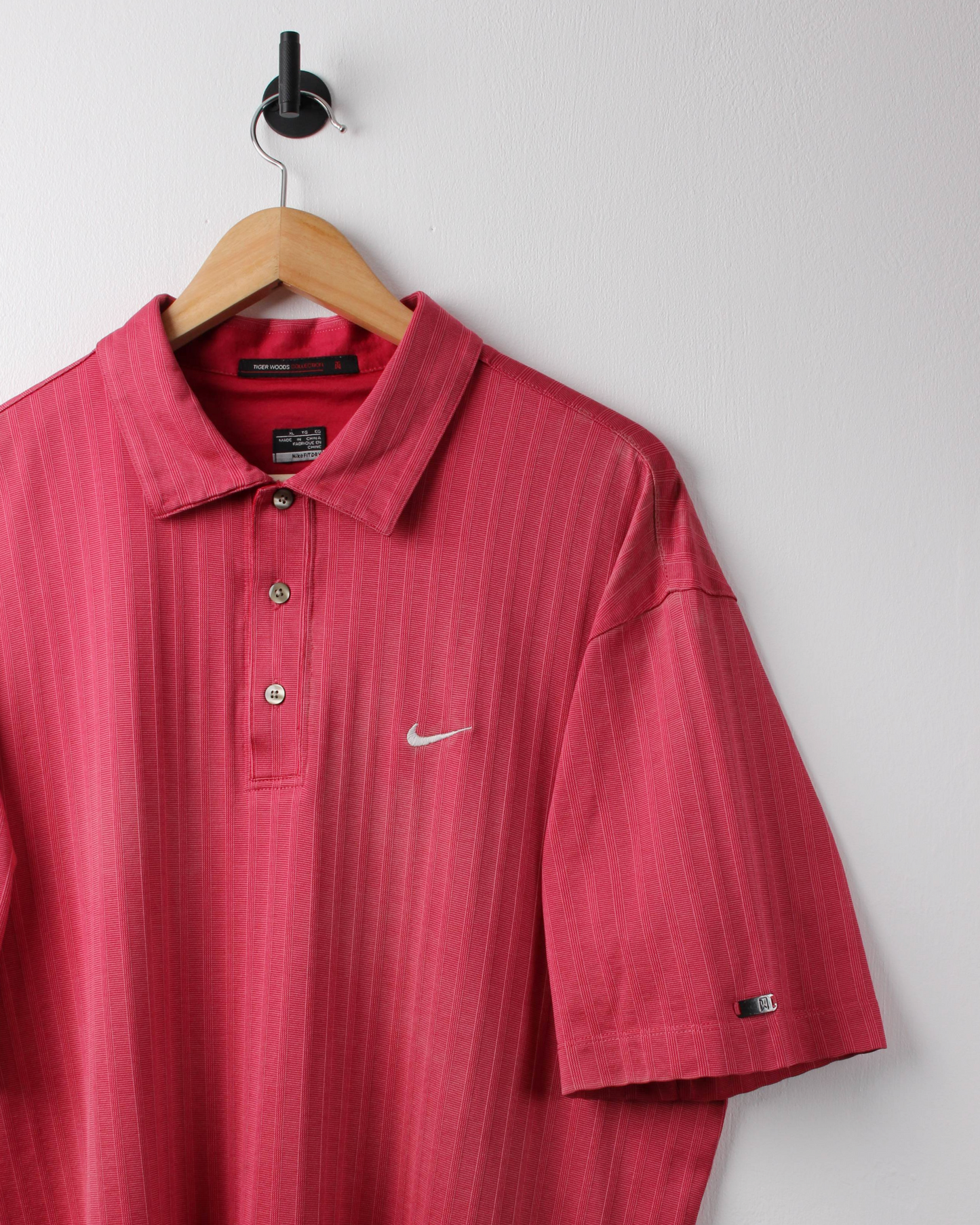 00s Nike Tiger Woods Light Red Textured Polo (XL)
