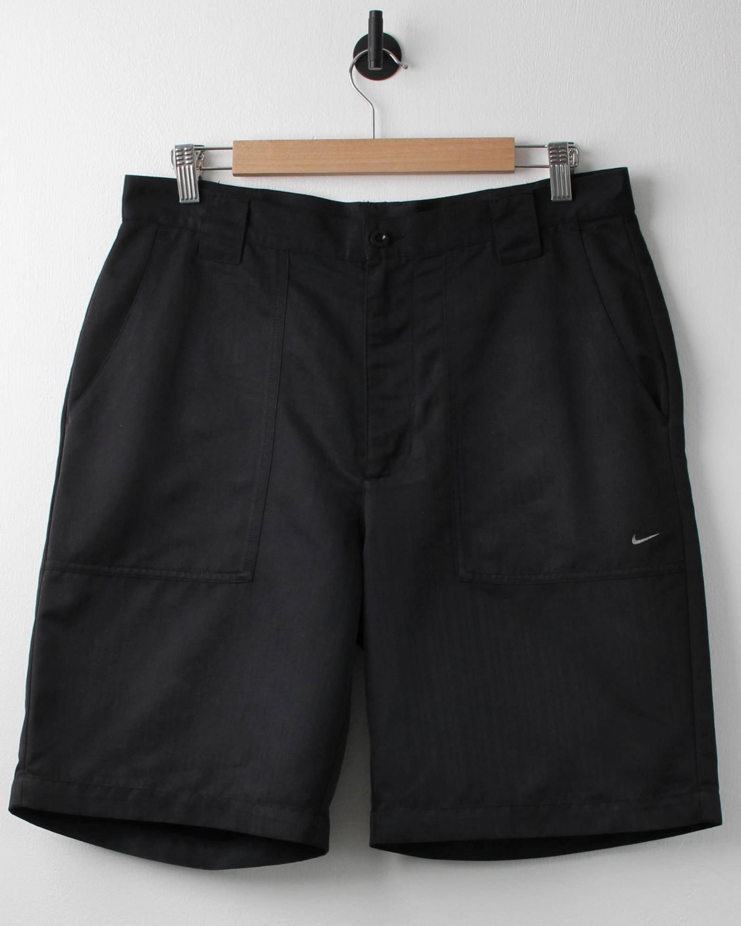 Modern Nike Black Golf Shorts (34W)