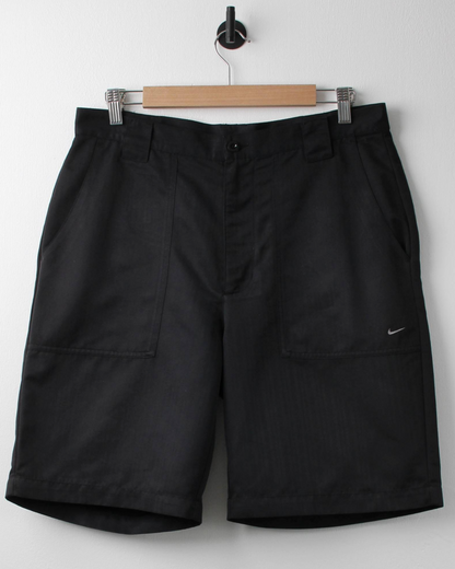 Modern Nike Black Golf Shorts (34W)