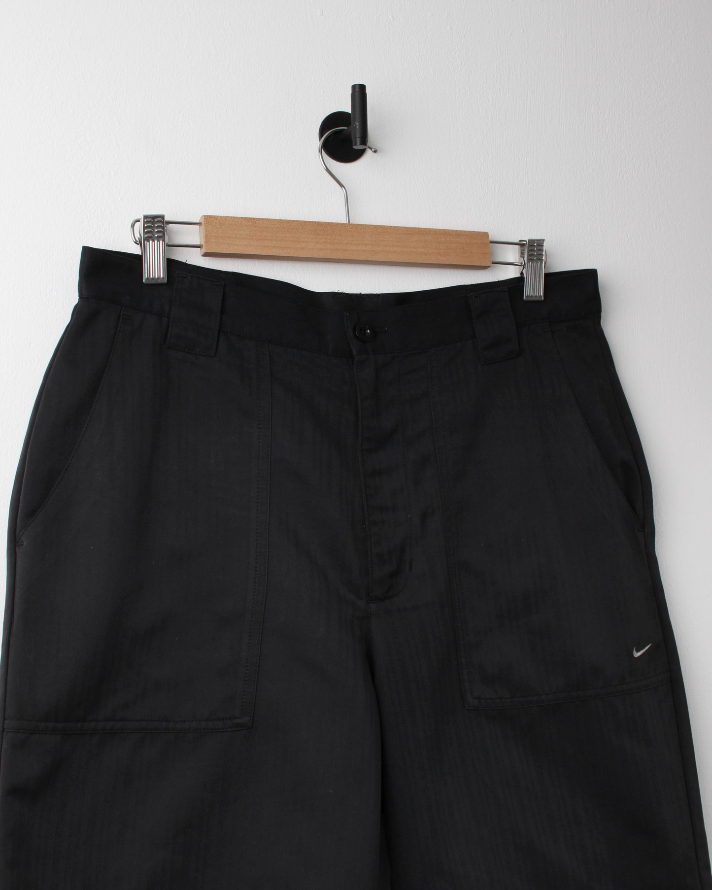 Modern Nike Black Golf Shorts (34W)