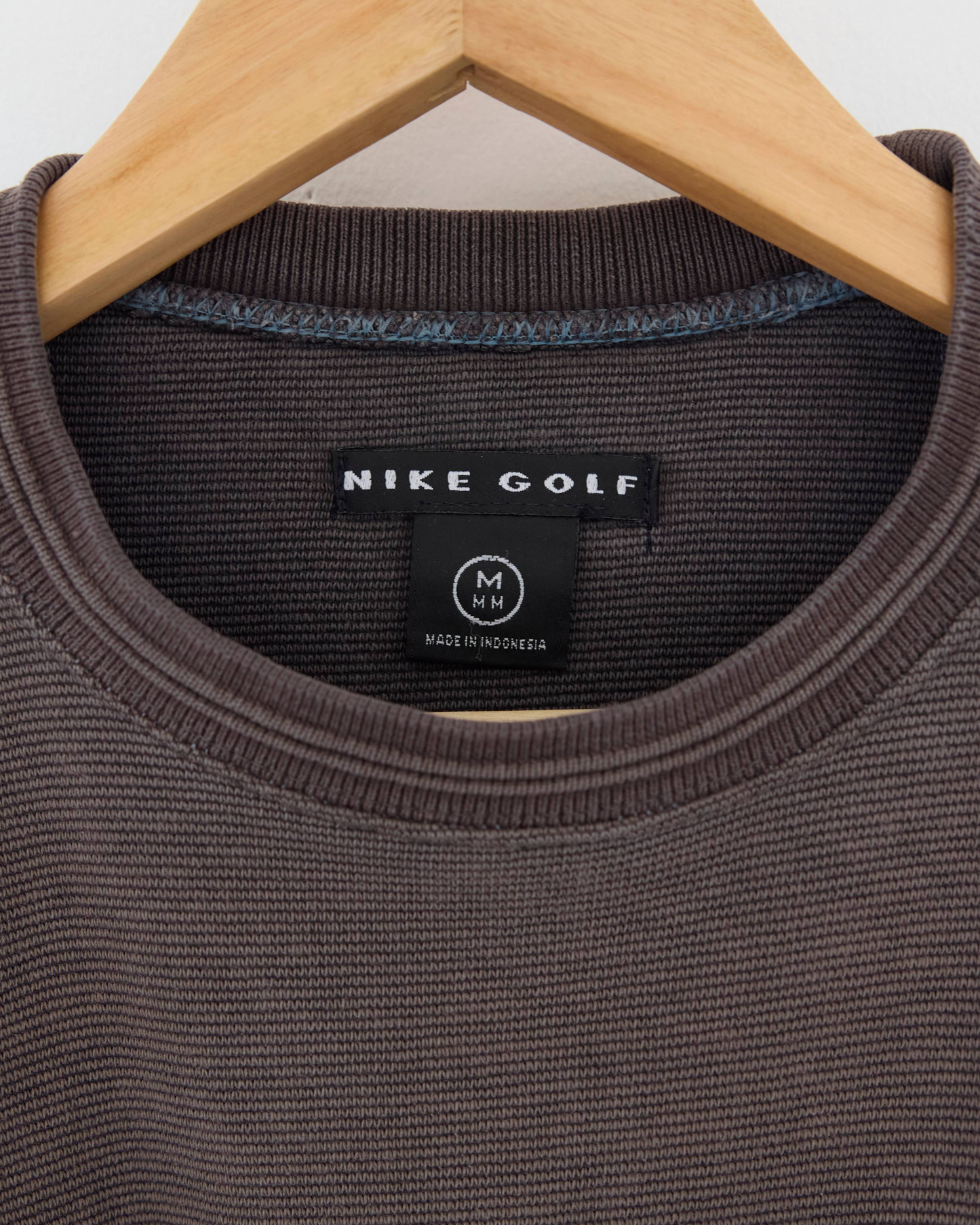 90s Nike Charcoal Graphic Heavyweight Sweatshirt (M)