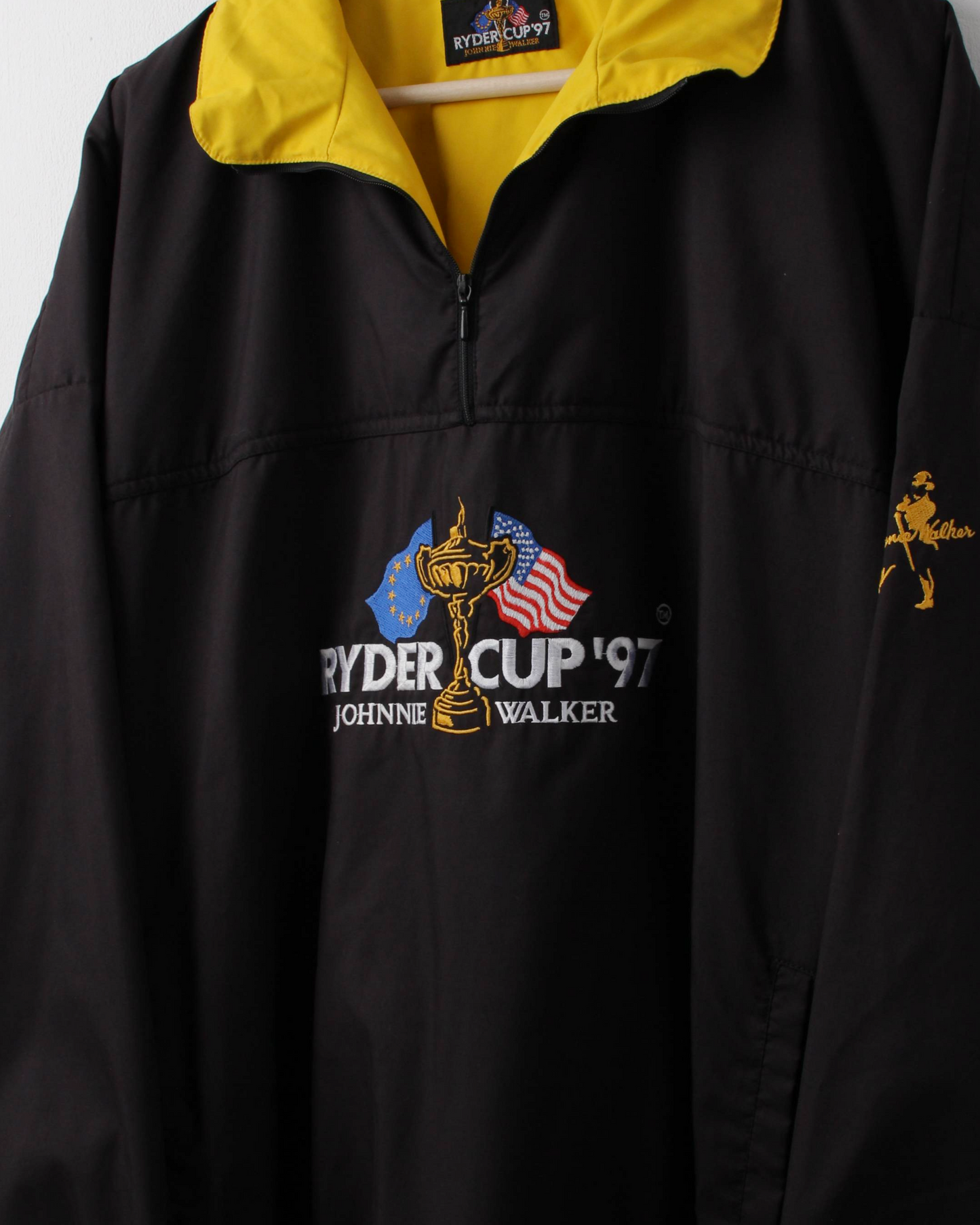 1997 Ryder Cup Johnnie Walker Black & Yellow Quarter Zip Windbreaker (XL)