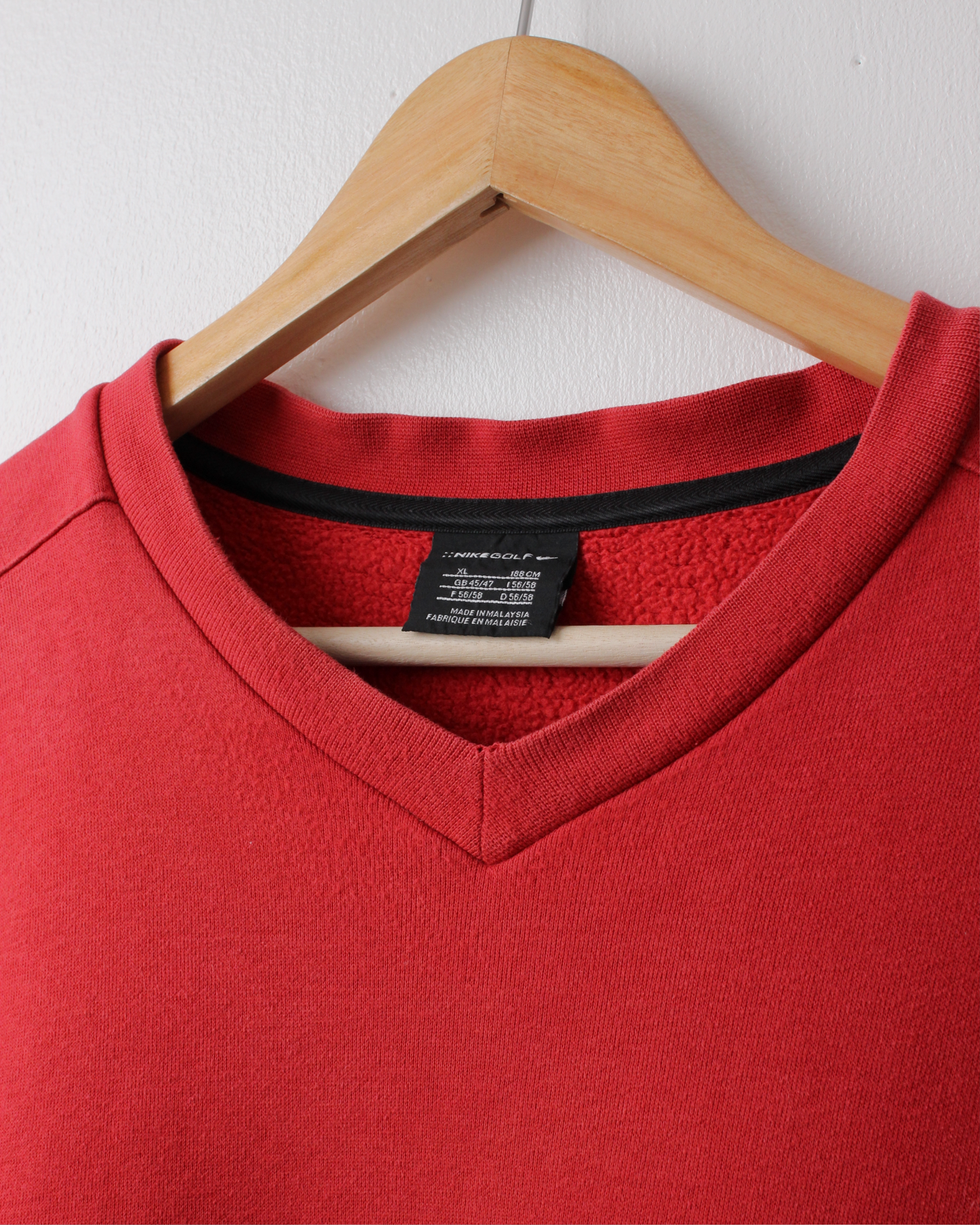 00s Nike Red & Black V-Neck Sweatshirt (XL)