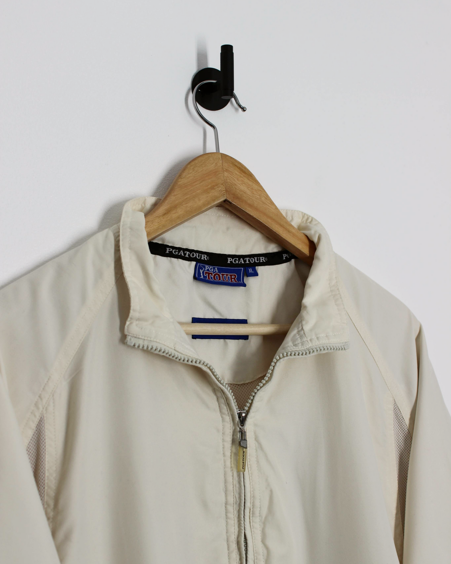 00s PGA Tour Cream Short Sleeve Windbreaker (L)