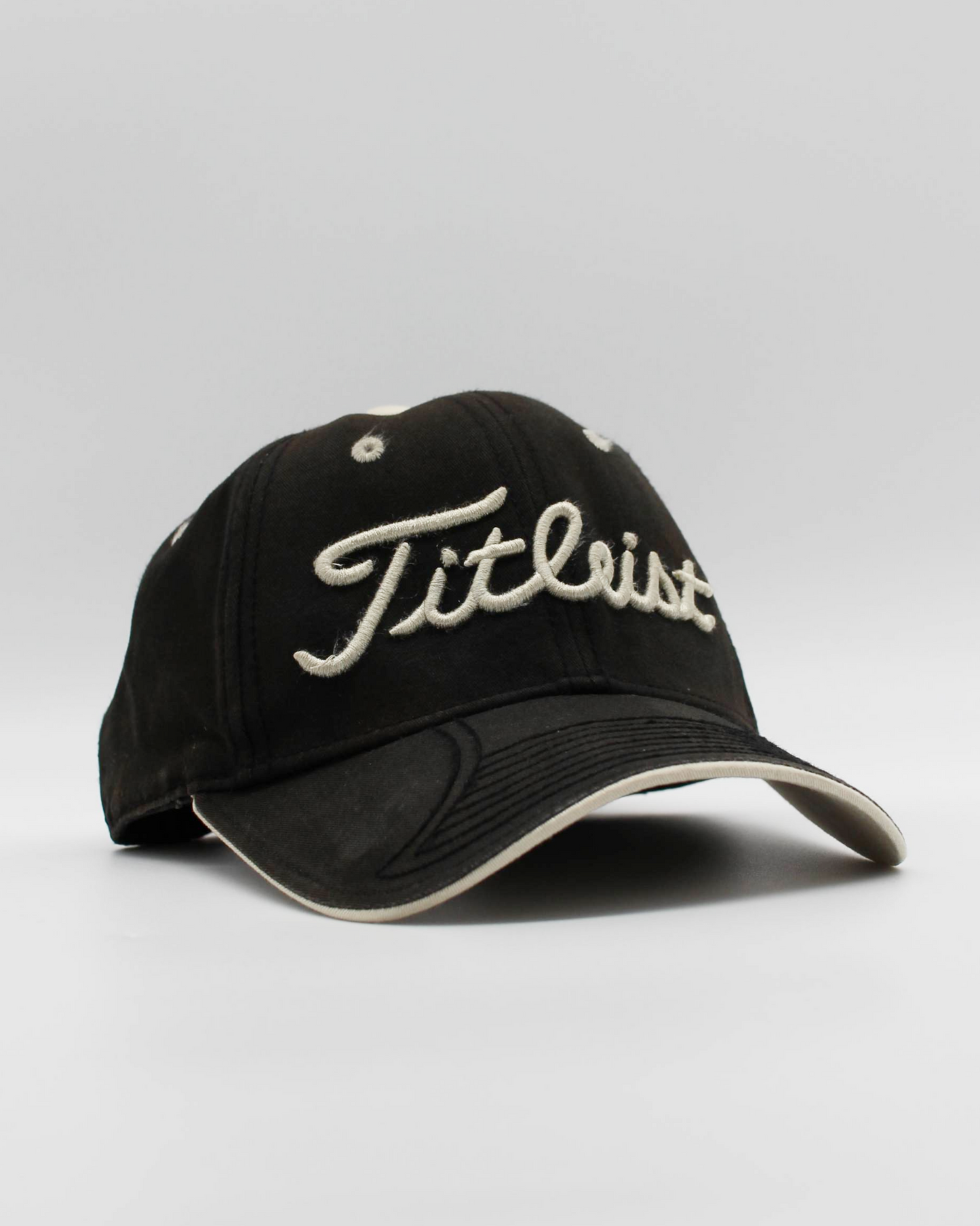 00s Titleist Black/Cream Cap
