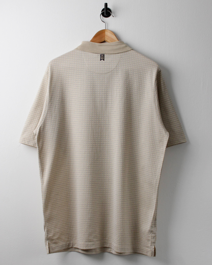 00s Nike Tiger Woods Shield Logo Biege Patterned Polo (L)