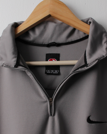 90s Nike Tiger Woods Yin Yang Grey Quarter Zip Jumper (XL)