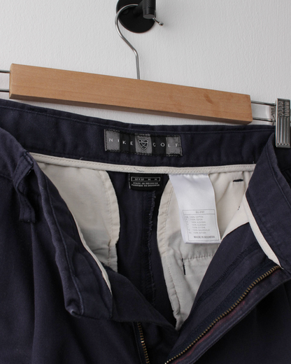 00s Nike Navy Pleated Golf Shorts (32W)