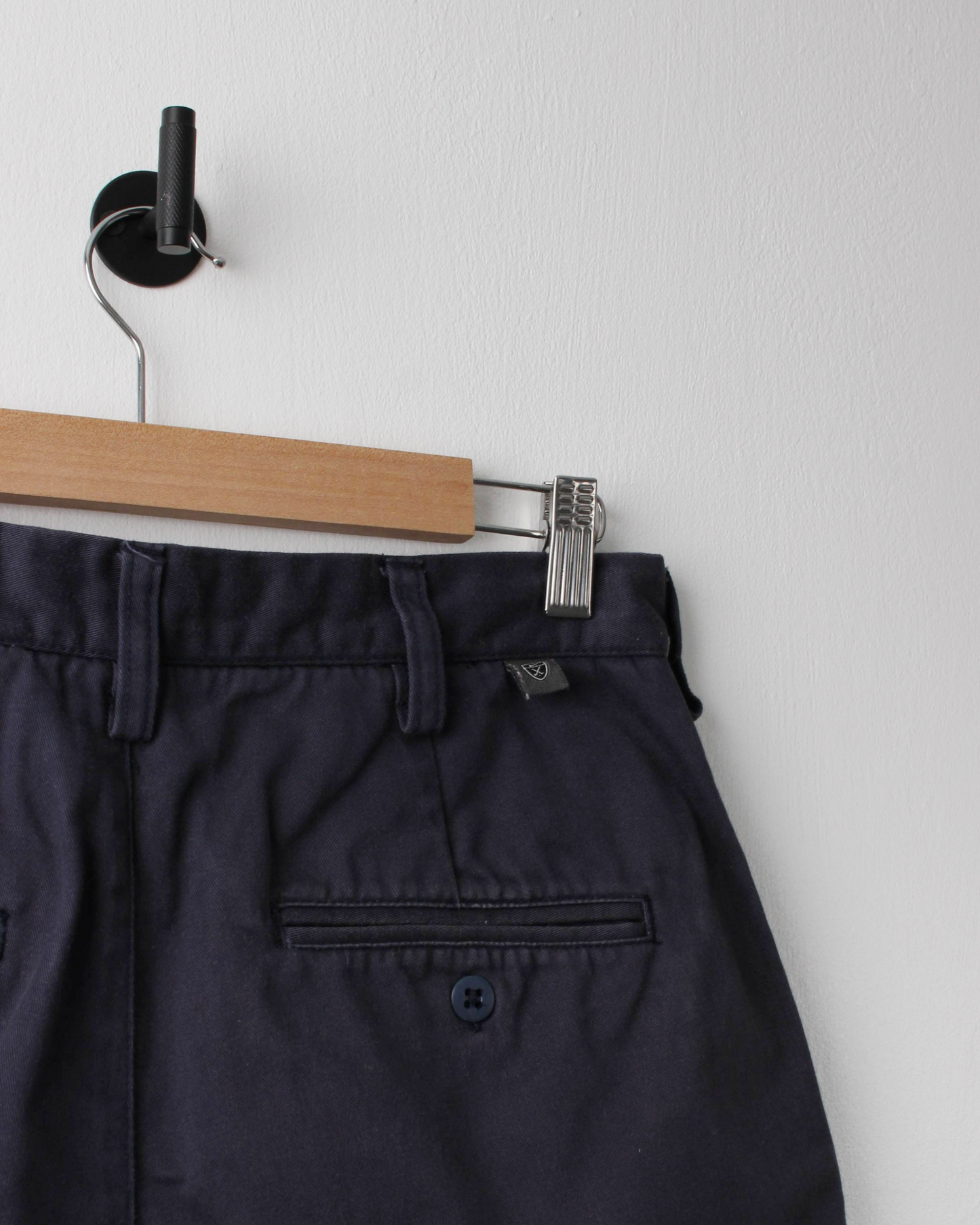 00s Nike Navy Pleated Golf Shorts (32W)