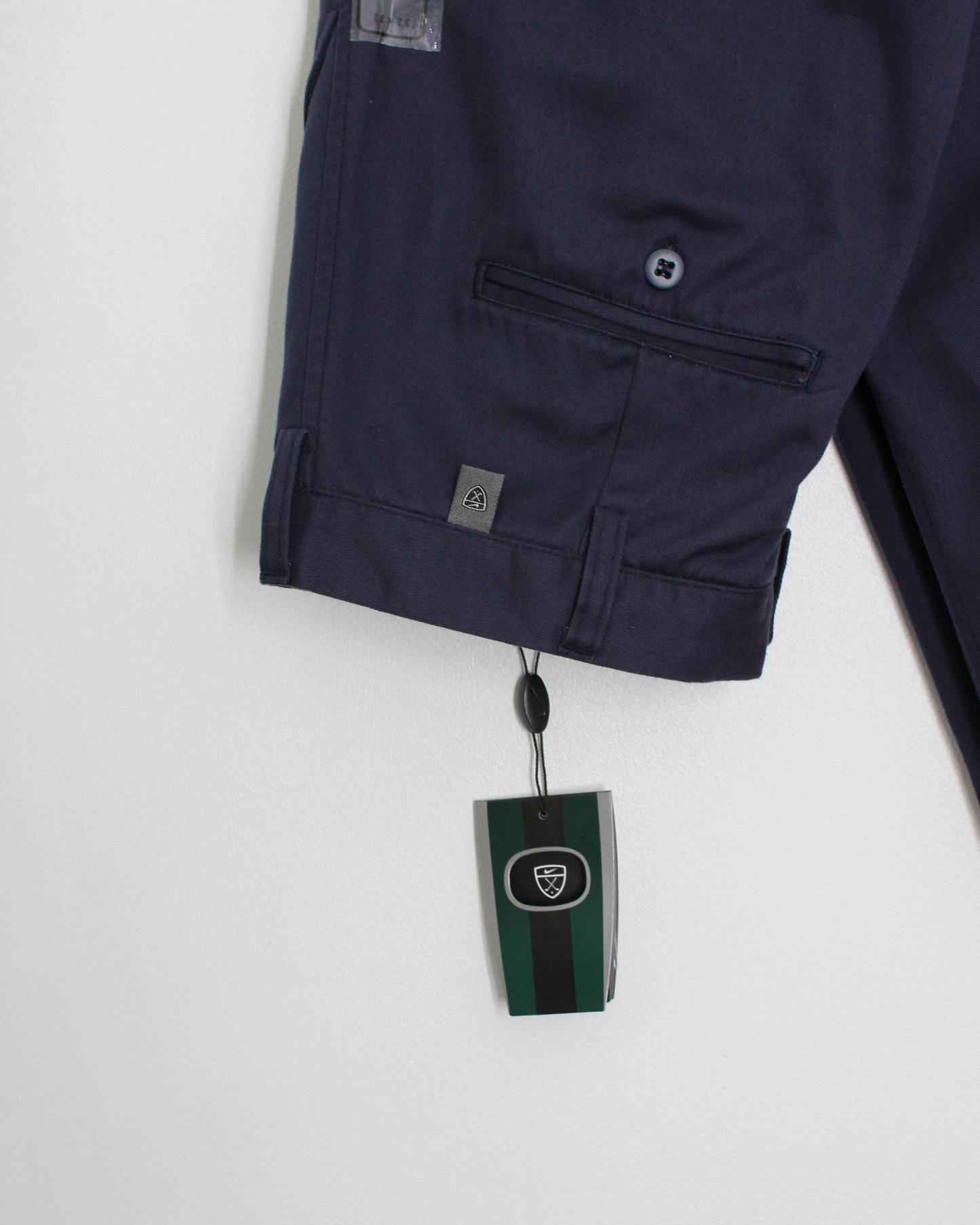 00s Nike Baggy Navy Pleated Trousers with Tags (32W 32L)