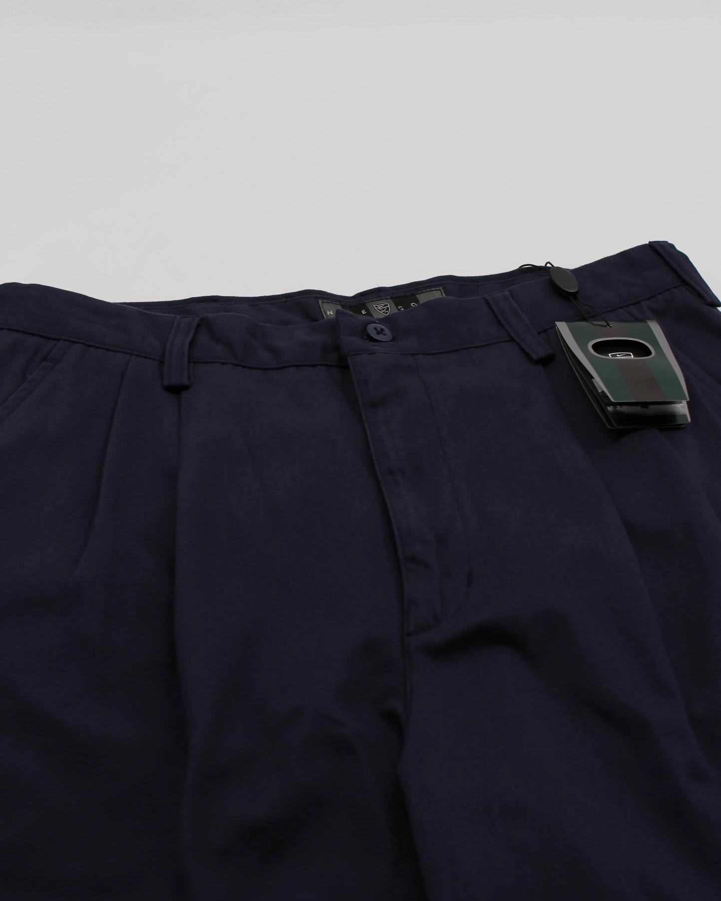 00s Nike Baggy Navy Pleated Trousers with Tags (32W 32L)