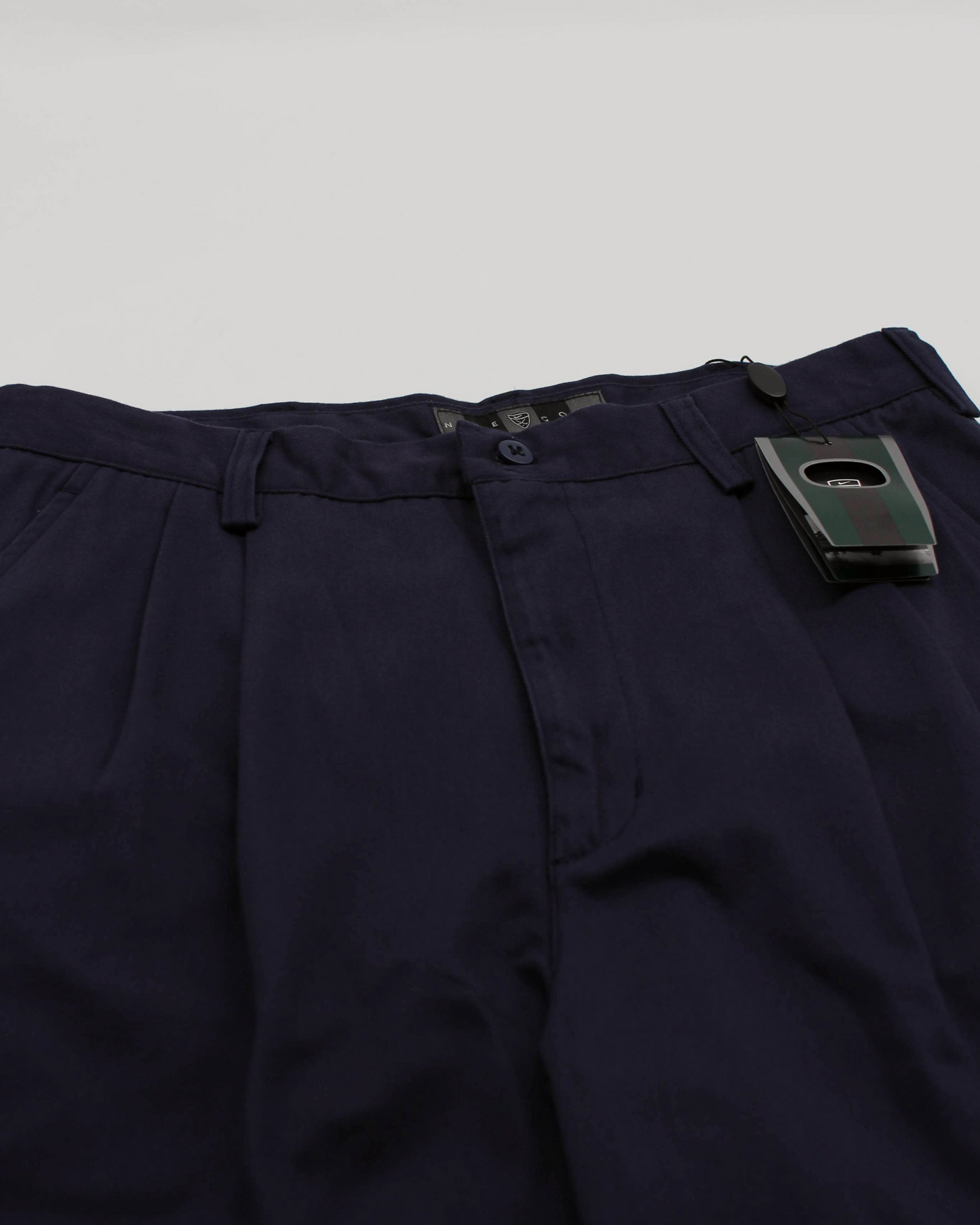 00s Nike Baggy Navy Pleated Trousers with Tags (32W 32L)