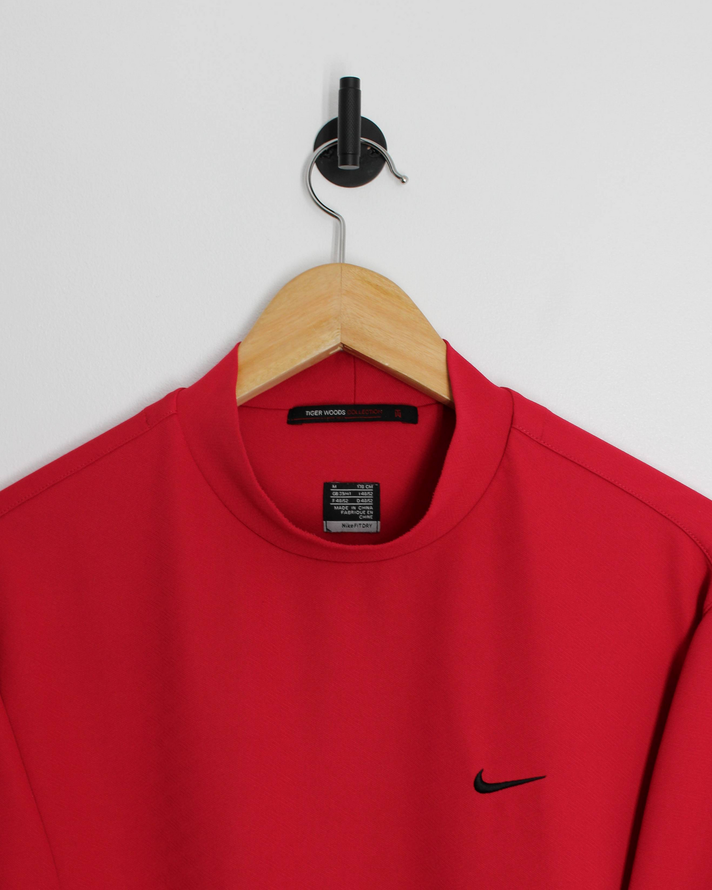 00s Nike Tiger Woods Red Mock Neck Golf Top (M)
