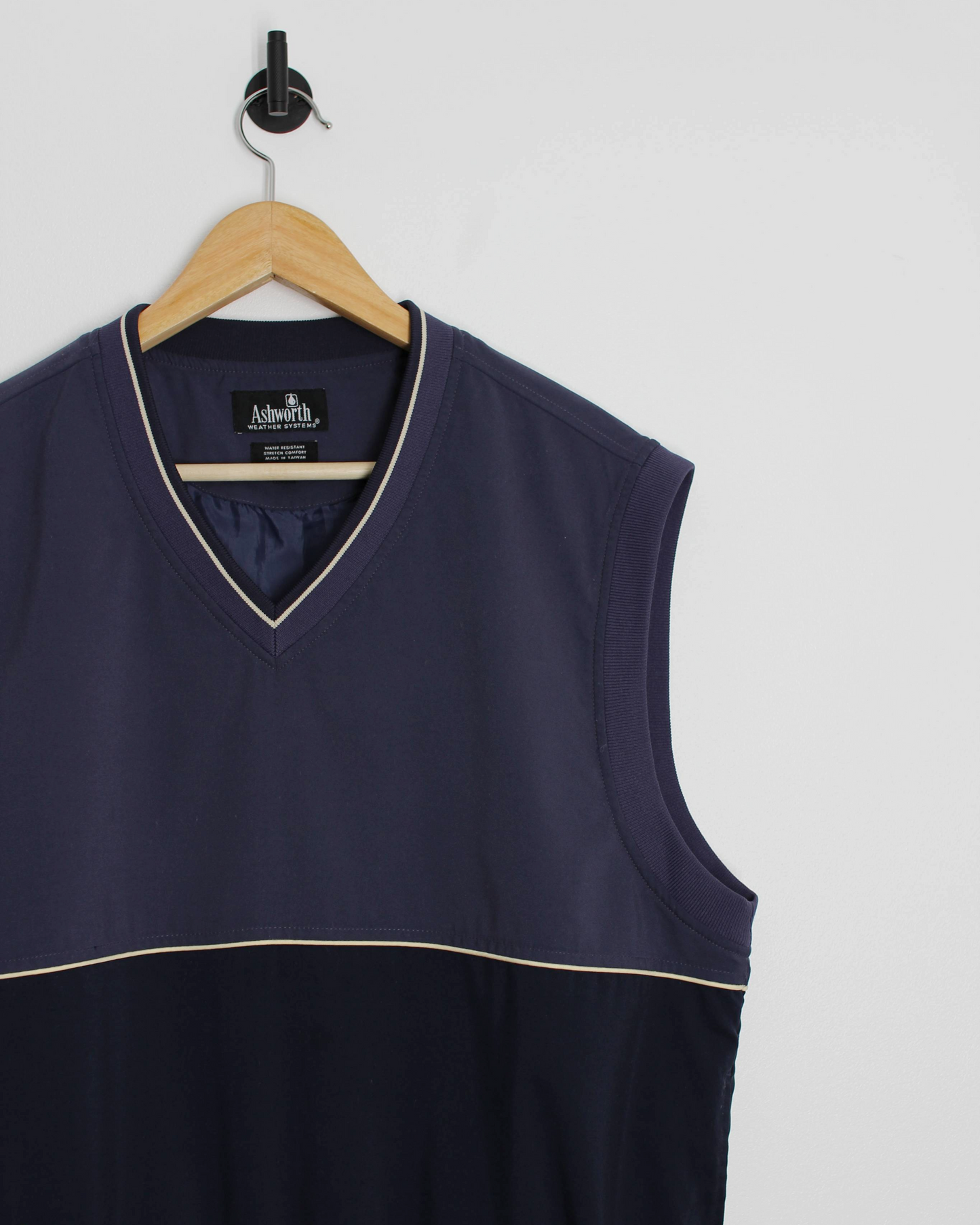 00s Ashworth Purple/Navy Golf Vest (M)
