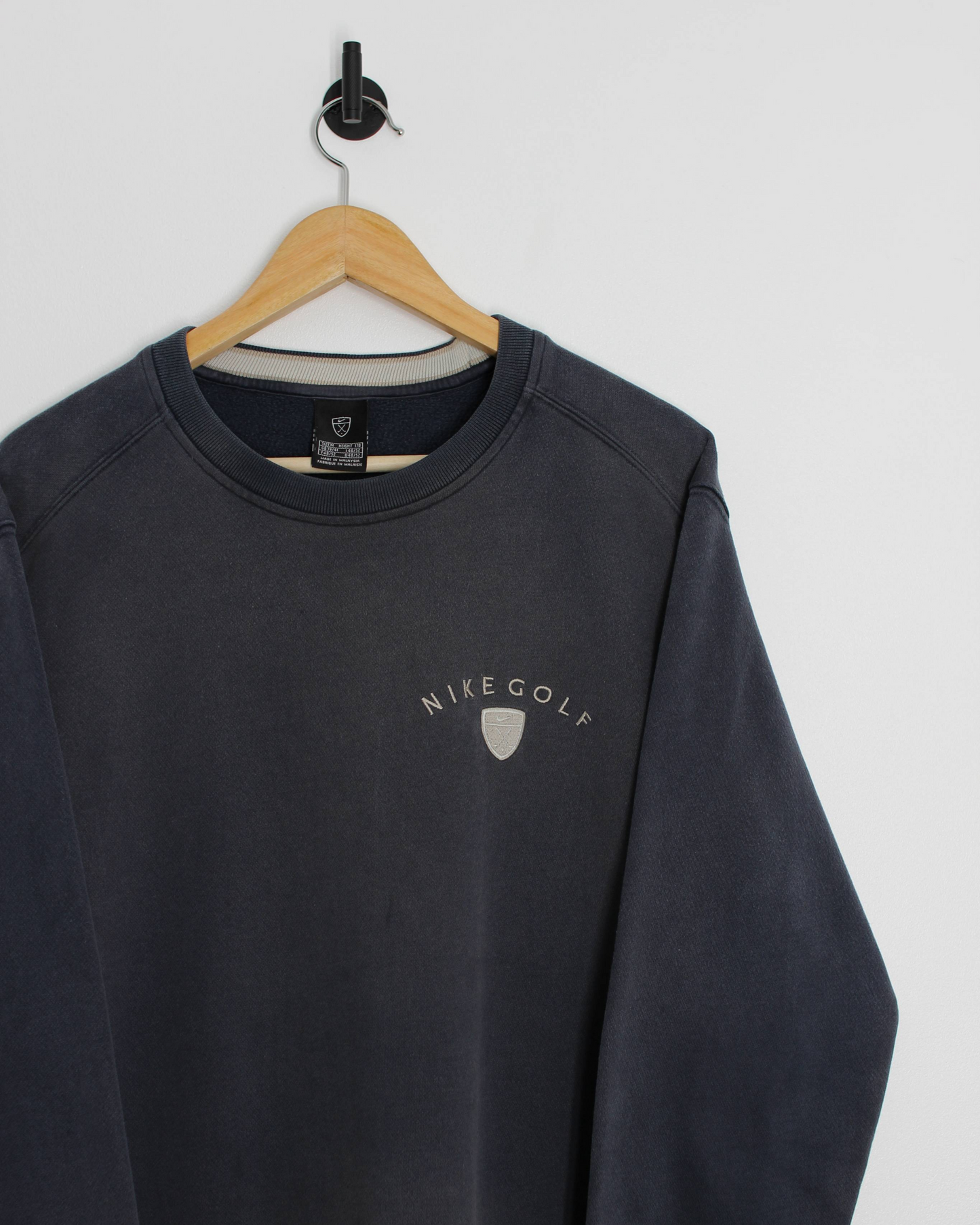 00s Nike Shield Logo Navy Crewneck Sweatshirt (M)