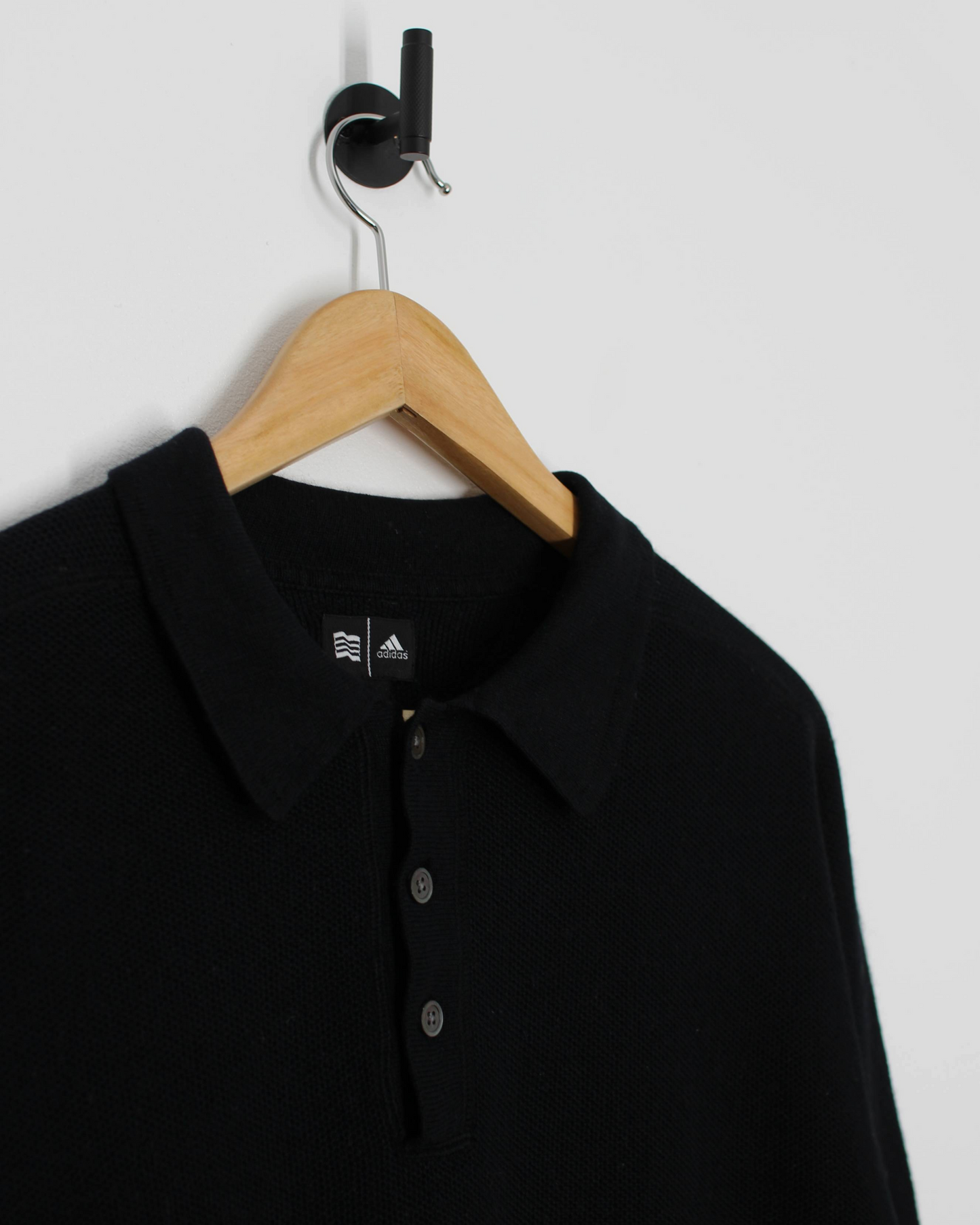 00s Adidas Black Cashmere Long Sleeve Polo-Shirt (M)