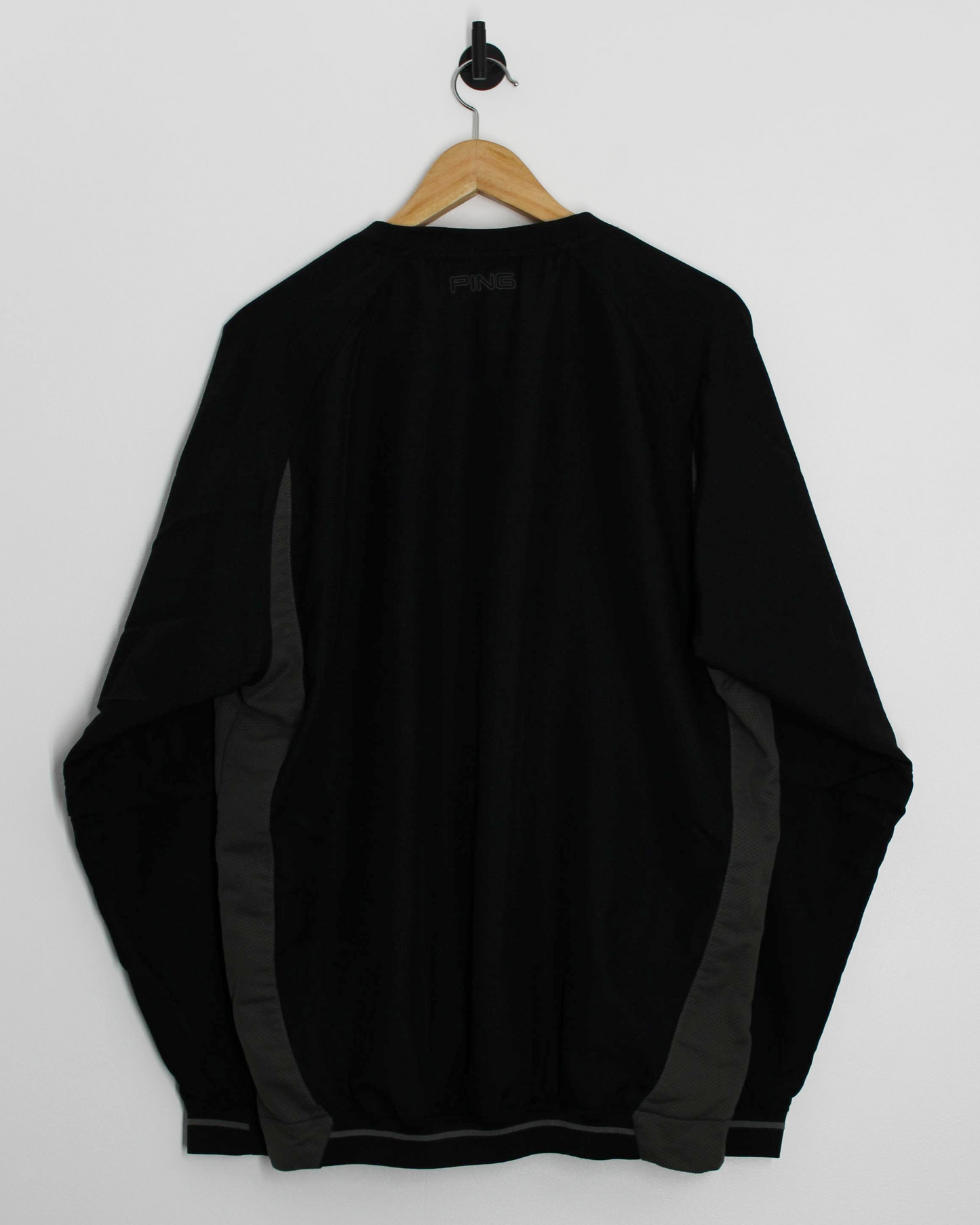 Modern Ping Black Windbreaker with Removable Sleeves (L)