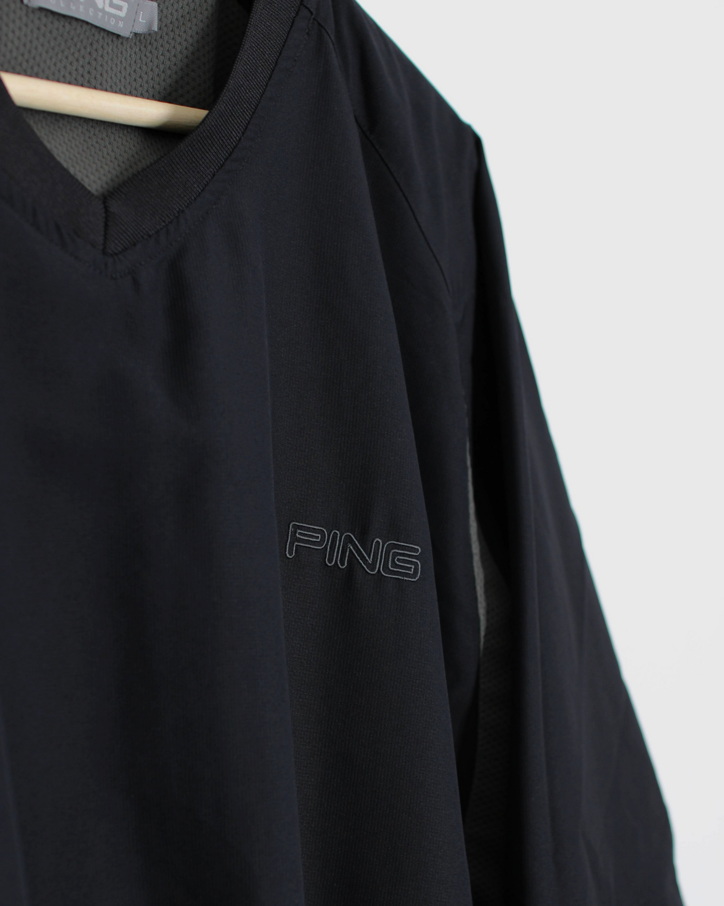 Modern Ping Black Windbreaker with Removable Sleeves (L)