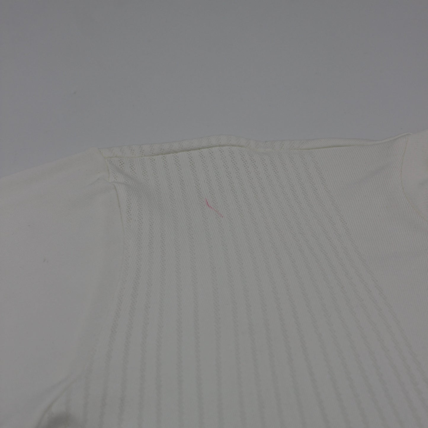 Nike Tiger Woods Patterned White Mock Neck Golf Shirt (M)