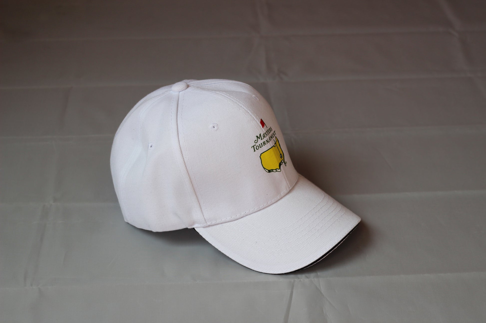 Masters Replica White Cap - Generation Mulligan