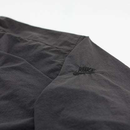 Nike Black Buttoned Windbreaker (M)