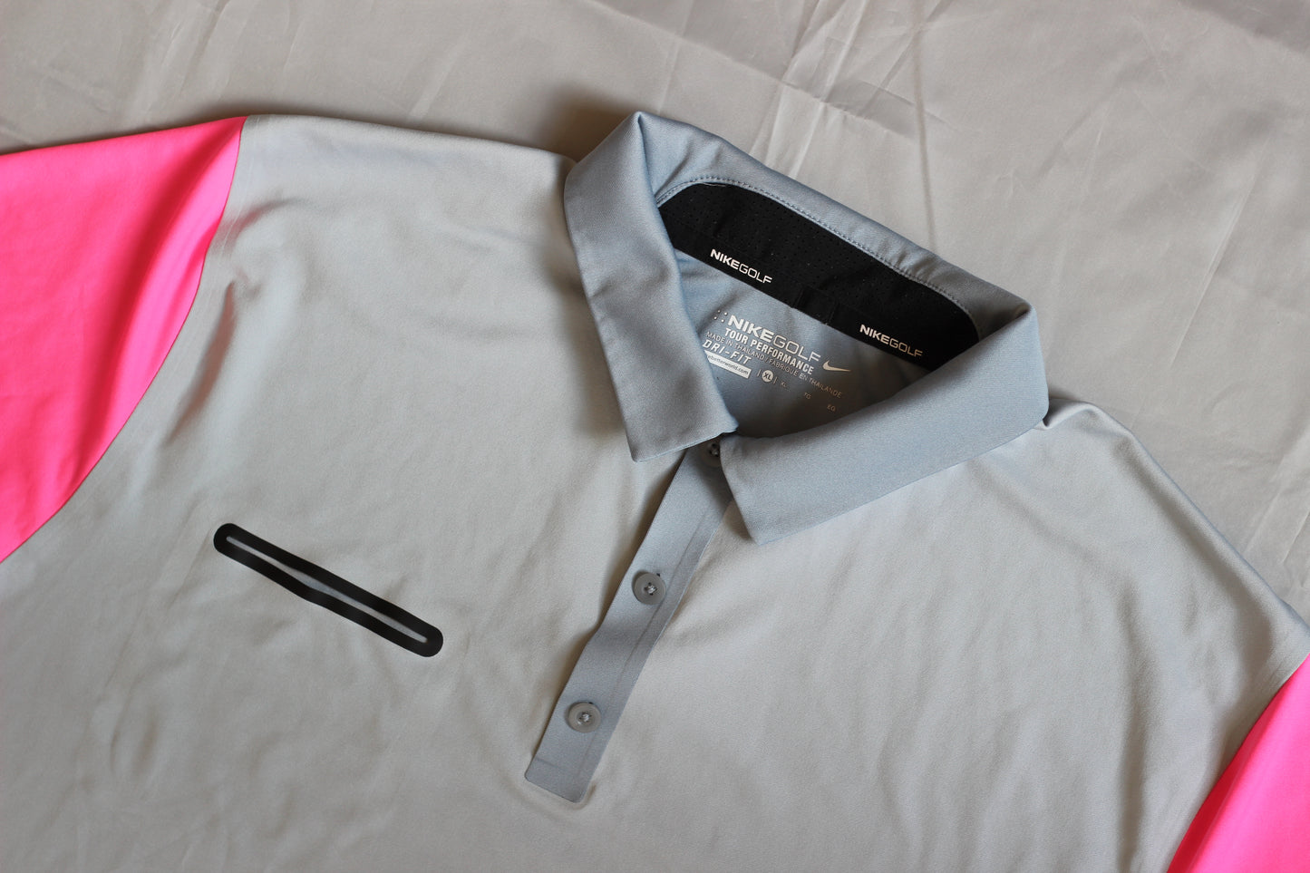 Rare Nike Grey/Pink Polo-Shirt (XL) - Generation Mulligan