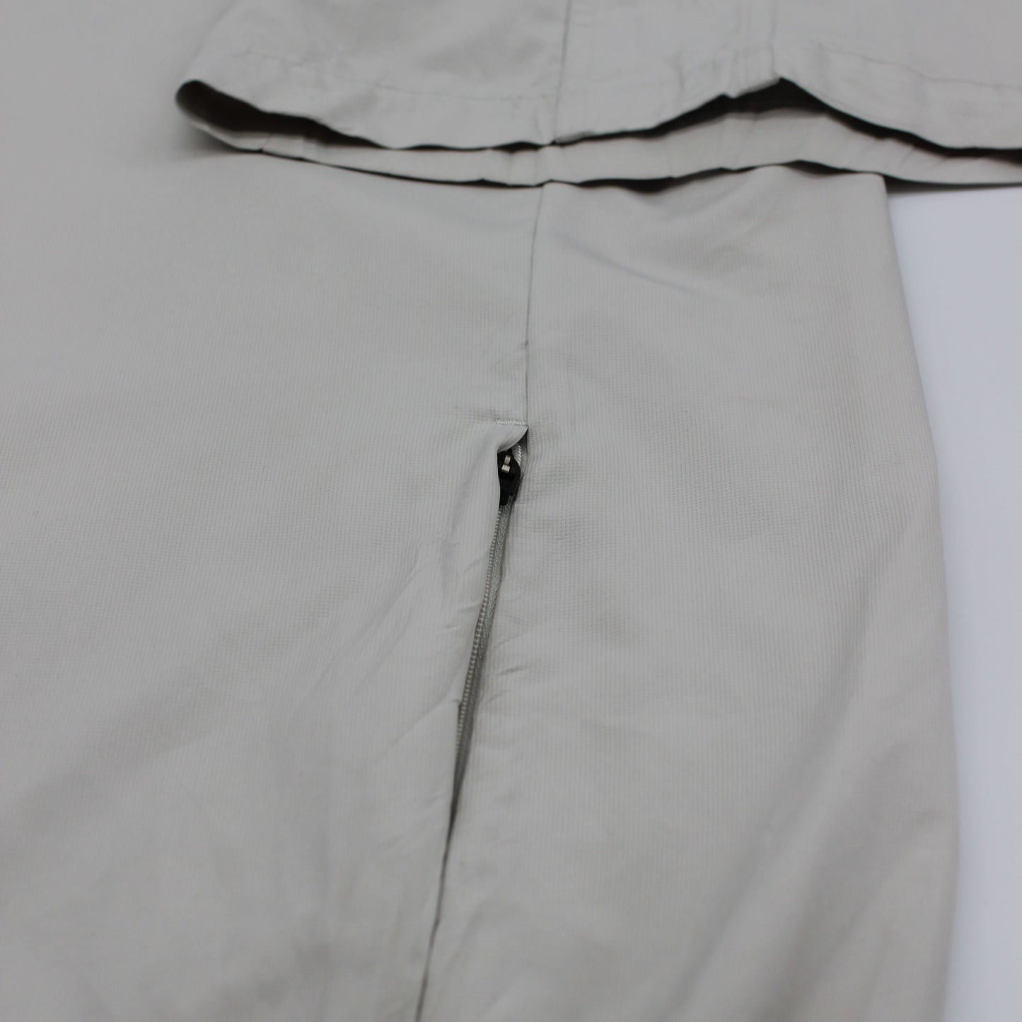 Nike Beige Short Sleeve Windbreaker (XL)