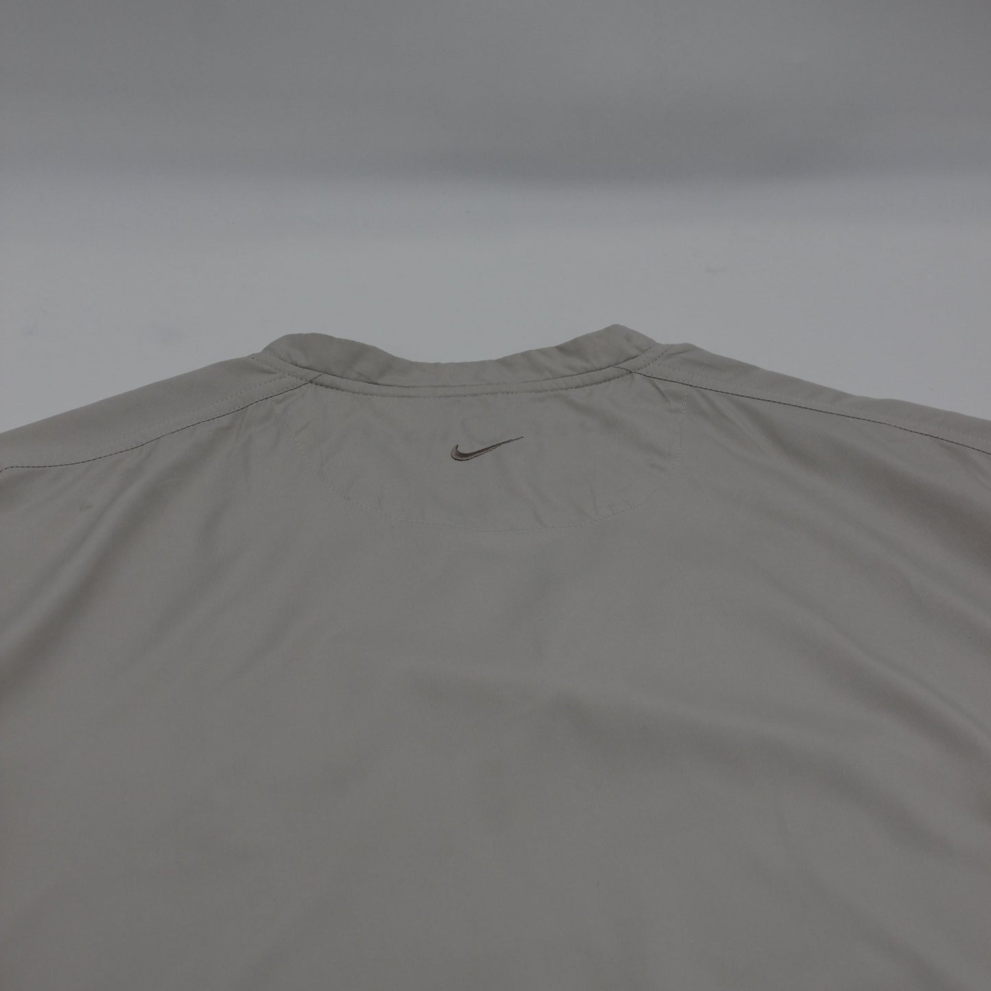 Nike Beige Short Sleeve Windbreaker (XL)
