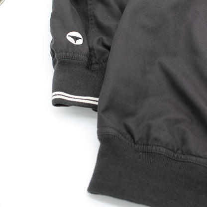 TaylorMade Black/White Windbreaker (XL)