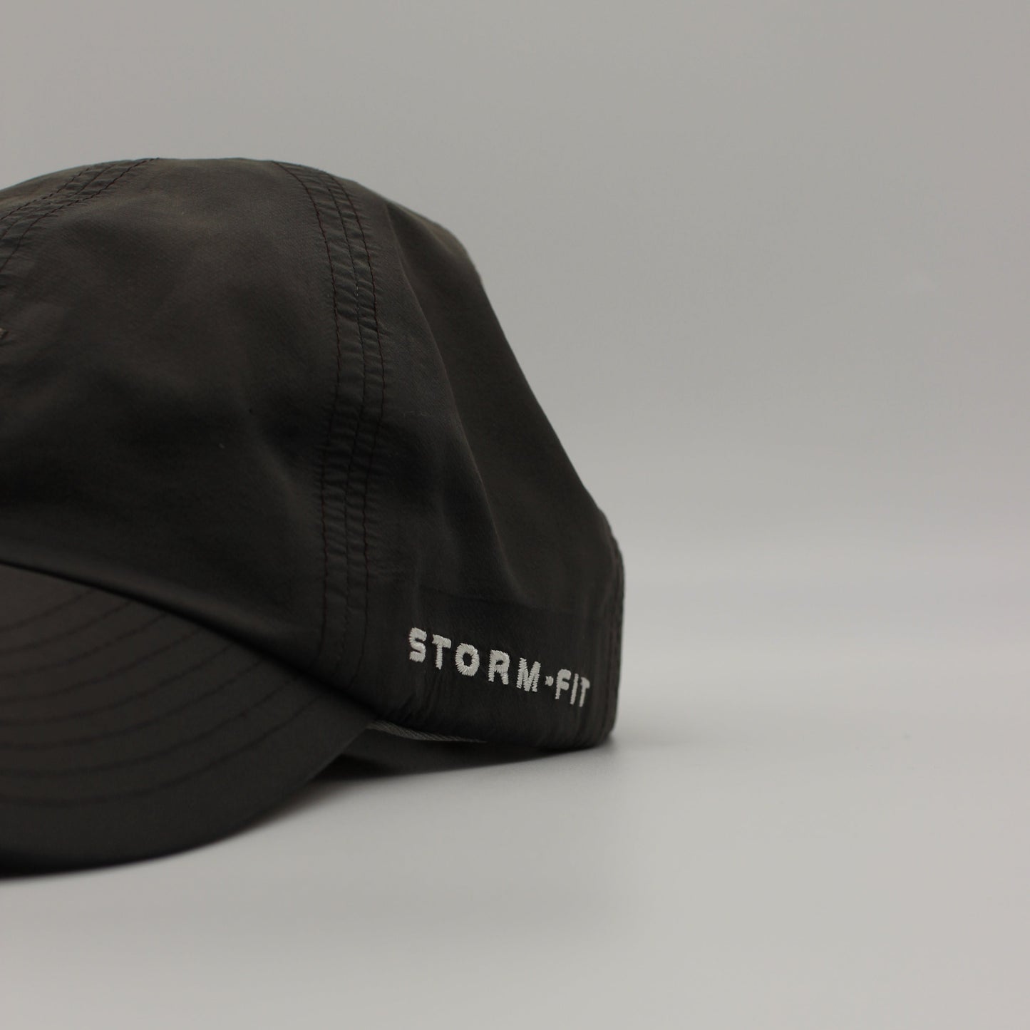 Nike Storm-Fit Dark Grey Golf Cap