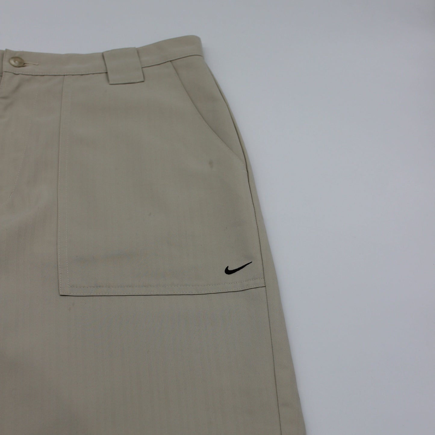 Nike Beige Golf Shorts (M, 34W)