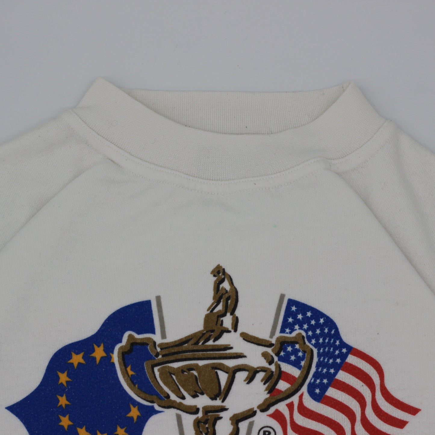 2001 Ryder Cup White Crewneck Jumper (L)