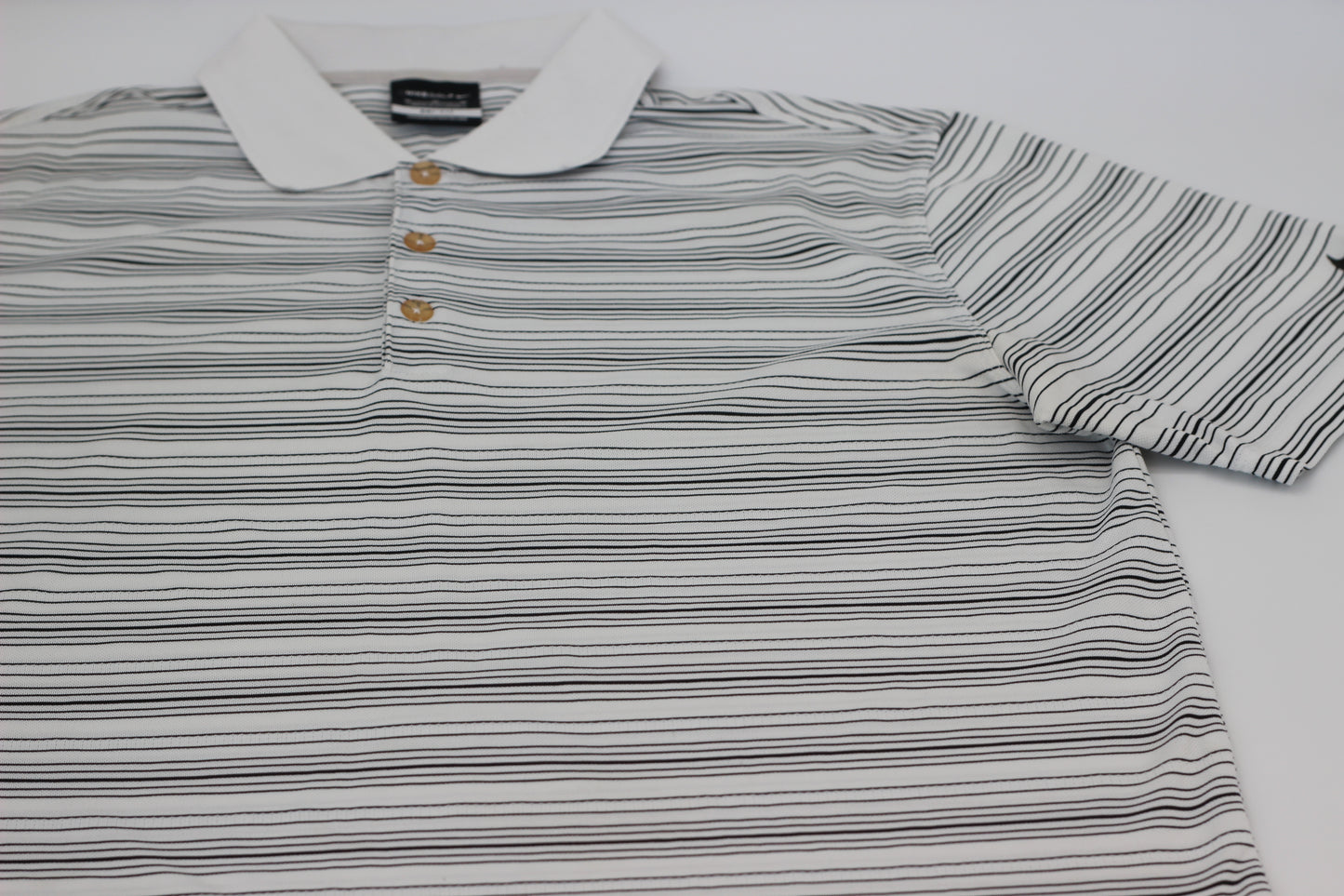 Nike White/Black Striped Polo-Shirt (M) - Generation Mulligan