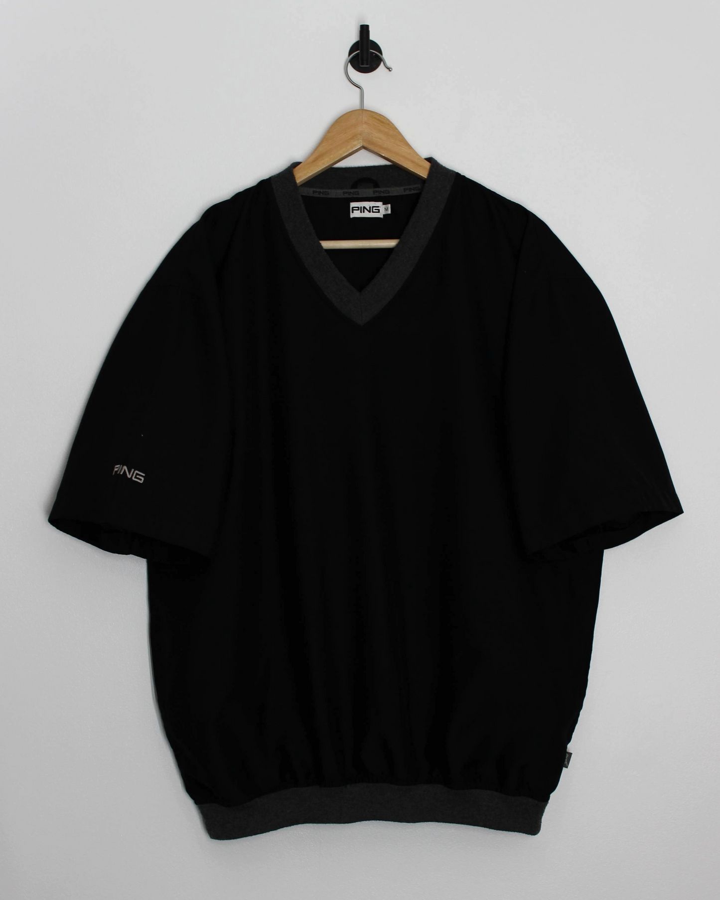 00s Ping Black Short Sleeve Windbreaker (M)