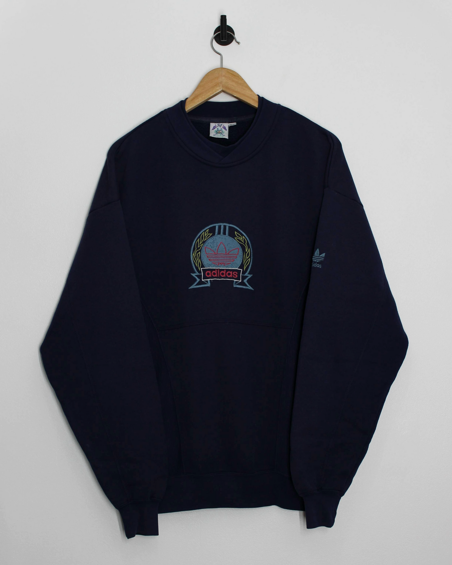 90s Adidas Navy Graphic Crewneck Sweatshirt (M)