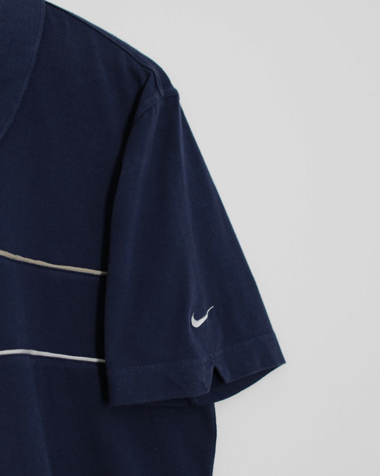 00s Nike Navy Polo-Shirt with Sleeve Swoosh (M)