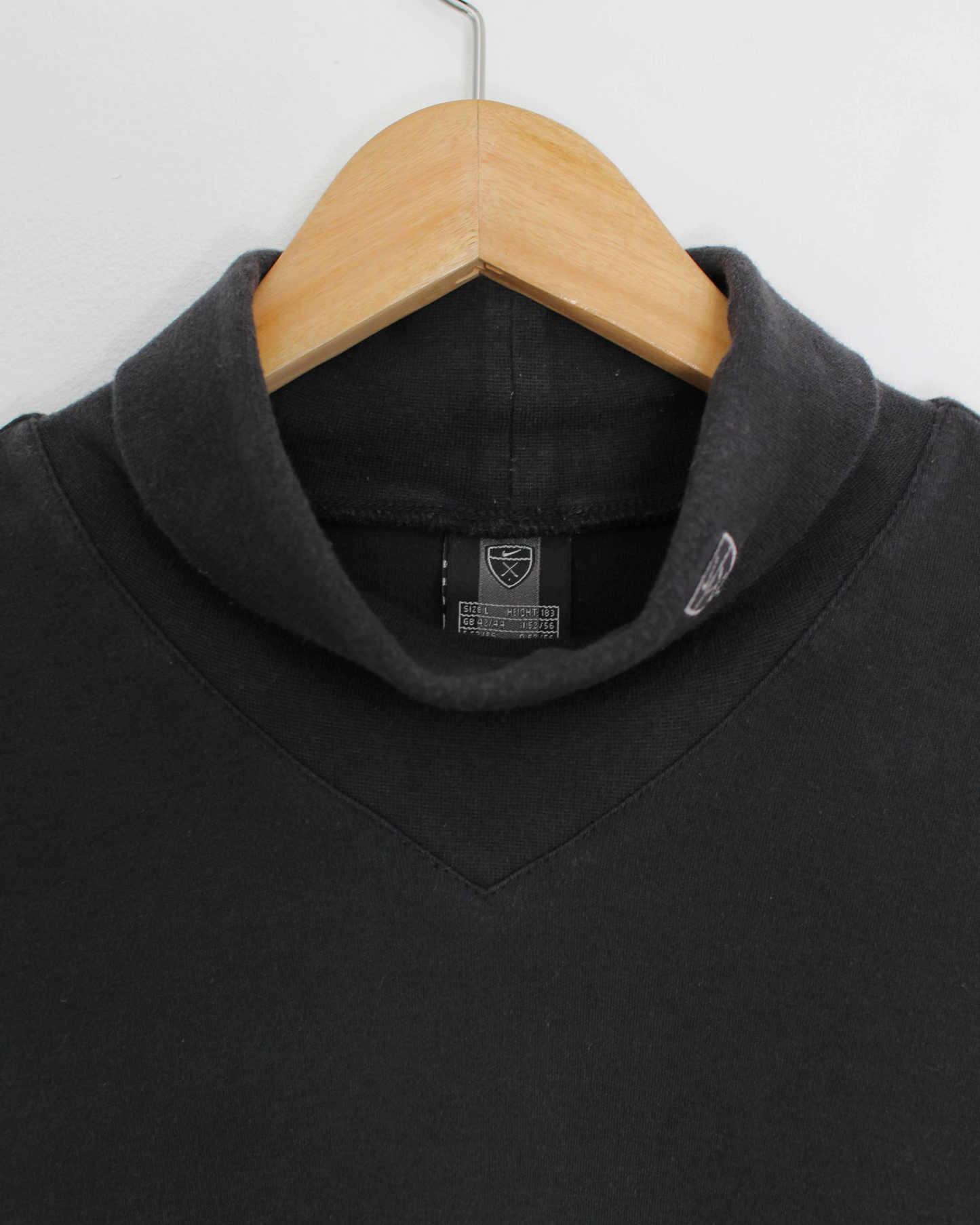 00s Nike Shield Logo Black Turtle Neck Long Sleeve Golf Top (L)