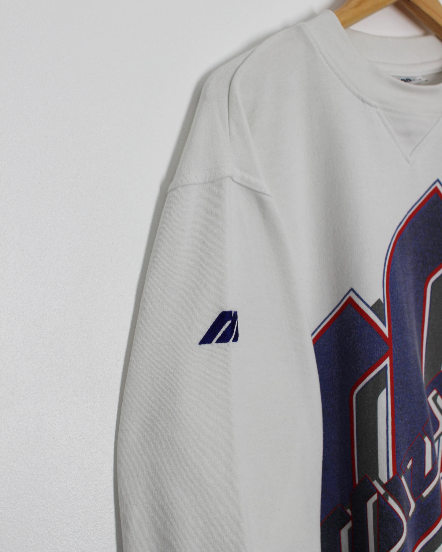 90s Mizuno White ‘M’ Graphic Sweatshirt (M)