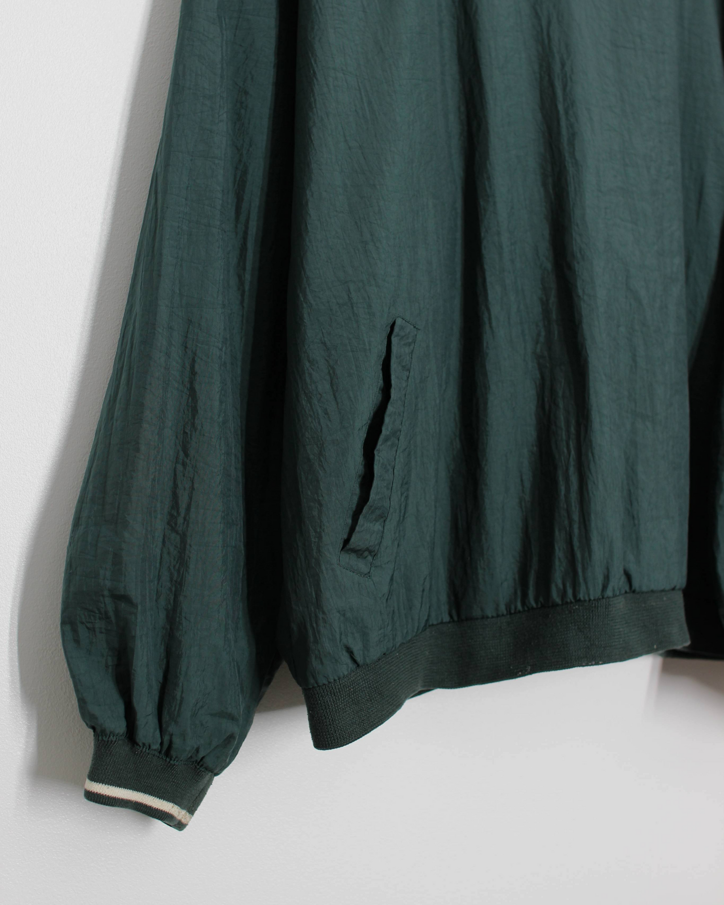 90s Reebok Green V-Neck Windbreaker (L)