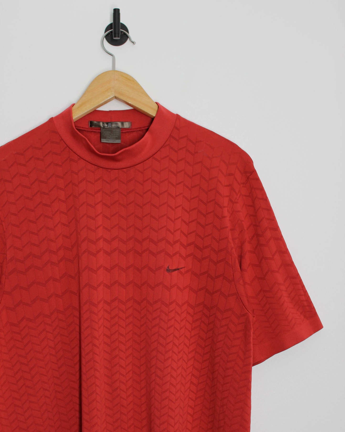 00s Nike Tiger Woods Red Patterned Mock Neck Golf Top (L)