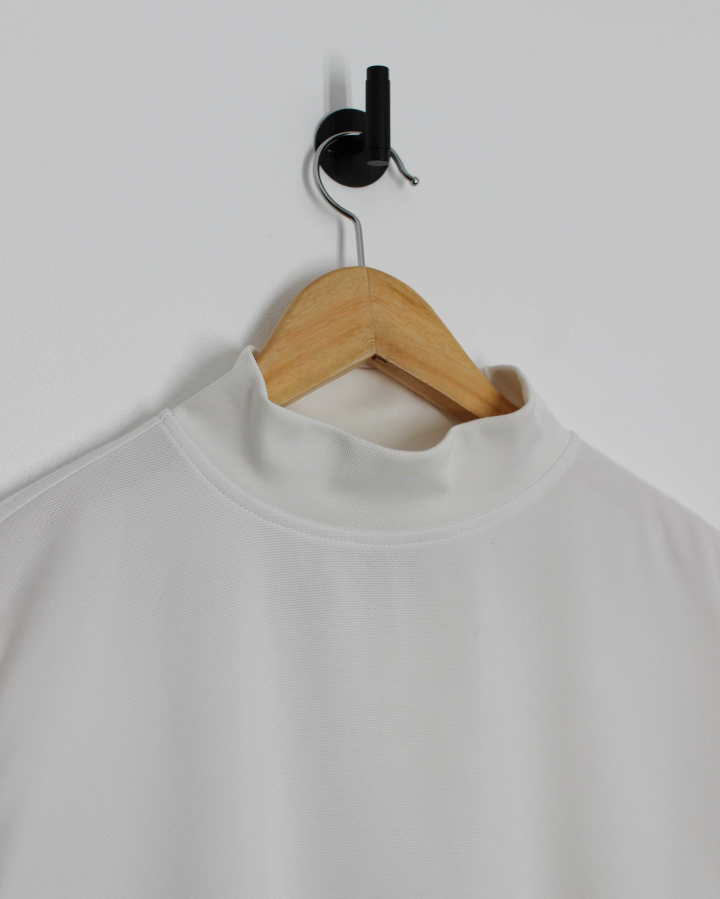 00s Foot-Joy White Long Sleeve Mock Neck Golf Shirt (L)
