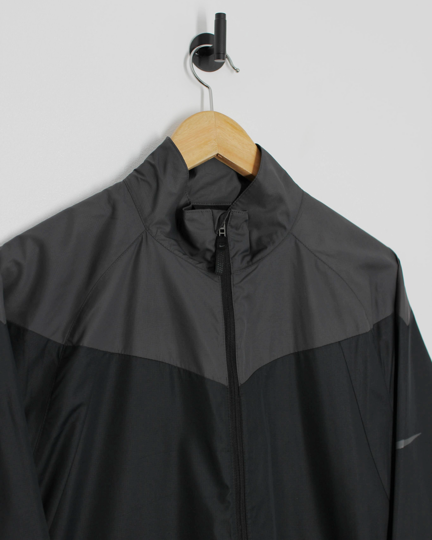 Modern Nike Black/Grey Full Zip Jacket (M)
